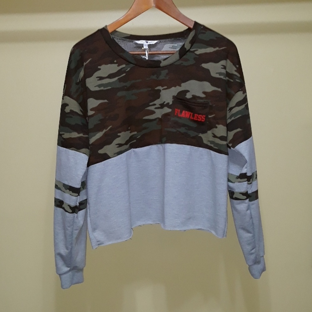 Stella Viva Raw Hem Crop Top